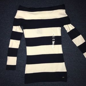 Tommy Hilfiger new off the shoulder sweater